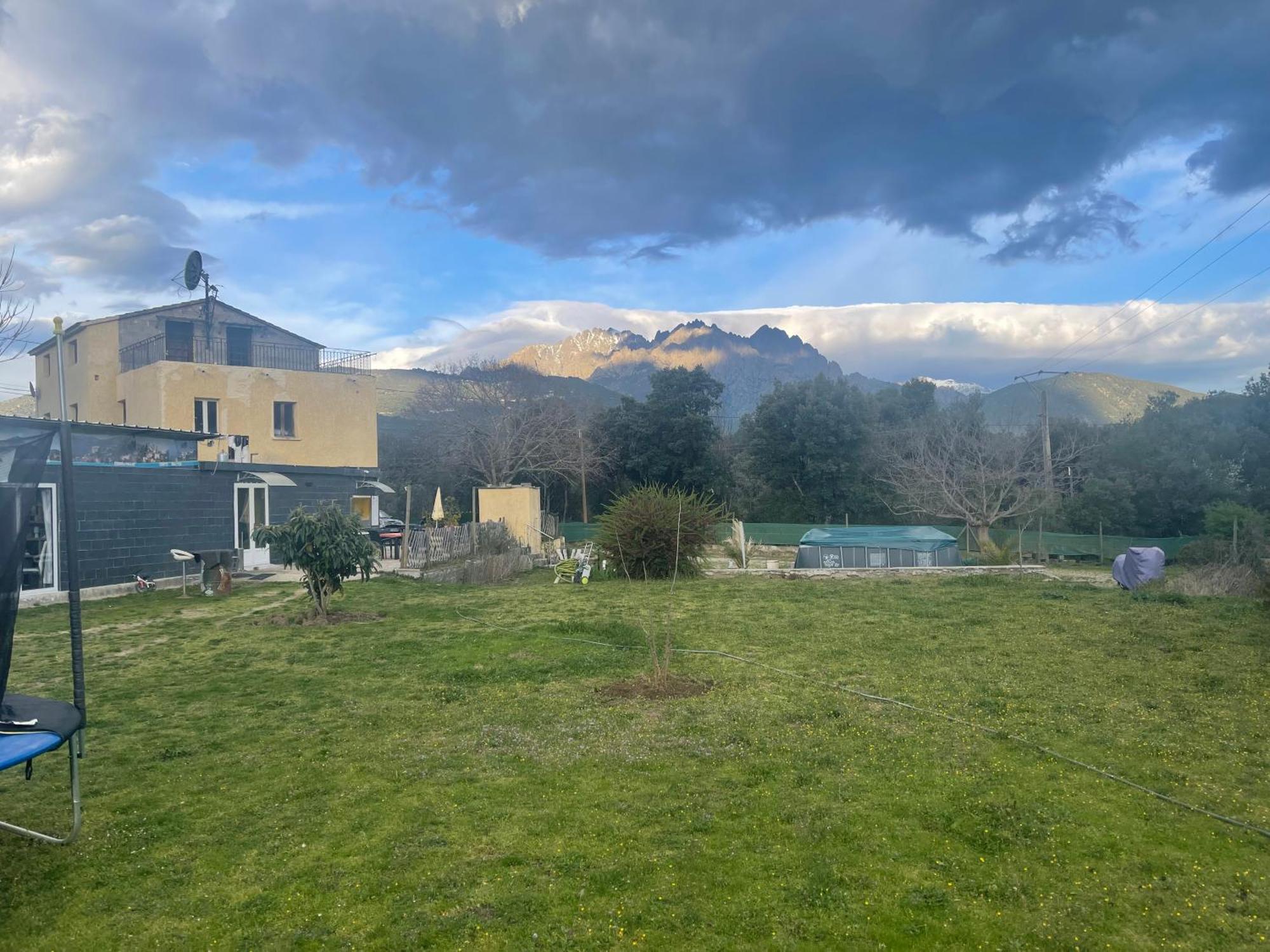 Le Coin Tranquille Hotel Morosaglia Bagian luar foto